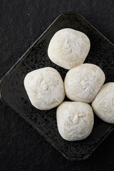 glutinous rice cake, sticky rice cake