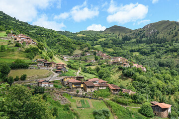 Panoramic view of the town of Bandujo in Asturias