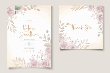 Obraz na płótnie Canvas Beautiful flower wedding invitation card template