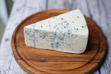 ゴルゴンゾーラ ピッカンテ(Gorgonzola)