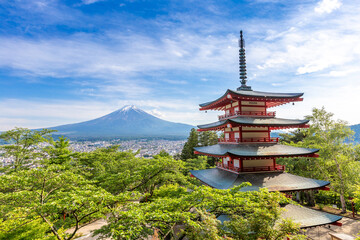 Beautiful landscape Mountain fuji and Chureito Pagoda, Yamanashi, Japan - Image