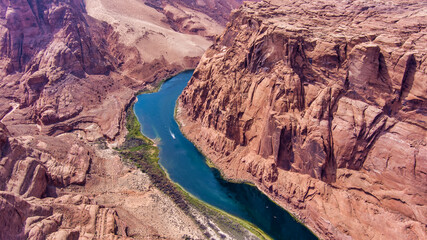 Horseshoe Bend Straits