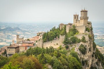 Fototapeta na wymiar Summer photo of San Marino second tower: the Cesta or Fratta