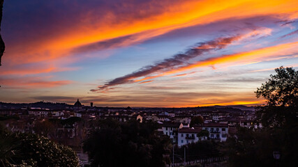 Tramonto con silhuette di Firenze 
A sunset on Florence silhuette