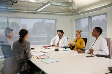 Obraz premium Business people in conference room meeting