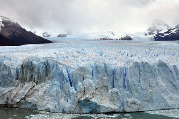 glacier snow covered mountains glaciar perito moreno