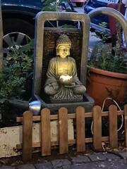 statue of buddha