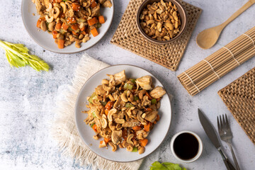 Cashew chicken, home made Chinese food with limited ingredients, healthy alternative to take out. 