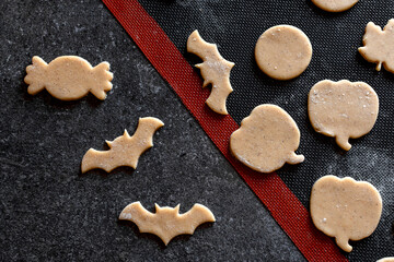 cooking cookies halloween pumpkin bat gingerbread baking mat