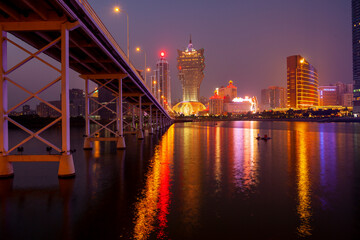 Fototapeta na wymiar .Taipa Bridge & Macau Cityscape from Taipa Island at night, Macau