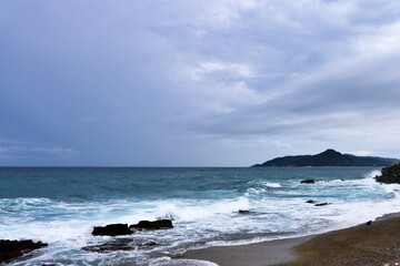 sea and waves on the rocks 