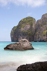 Fototapeta na wymiar beautiful Thai landscape sea, palm trees, surf