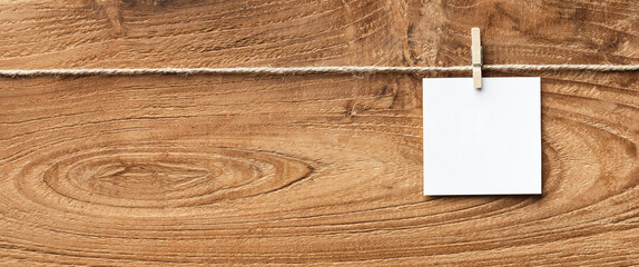 Note On Wooden Background - Banner