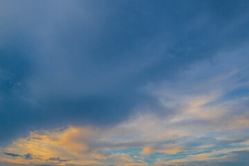 Obraz premium 夕焼け雲