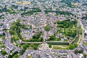 Luftaufnahme, Drohnenaufnahme der gesamten historischen Altstadt von Guérande, Le Centre, Guérande, Département Loire-Atlantique, Bretagne, Frankreich