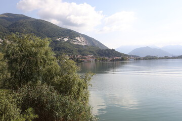 lago di pusiano