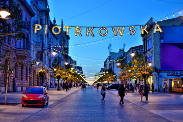 Ulica Piotrkowska, miasto Łódź. - obrazy, fototapety, plakaty