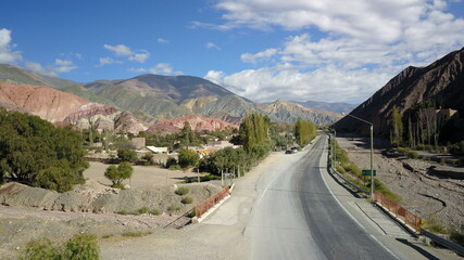 Vista aerea de Purmamarca el pueblo del noroeste de argentina