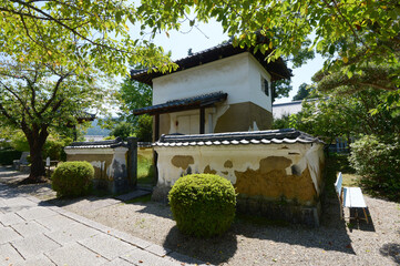 Fototapeta premium 橘寺 土蔵 奈良県明日香村