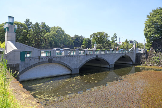 「一ツ橋」の写真素材 74件の無料イラスト画像 Adobe Stock