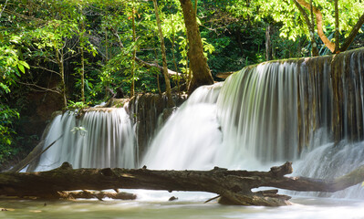 Fototapeta na wymiar Huai Mae Khamin waterfall at Kanchanaburi , Thailand , beautiful waterfall