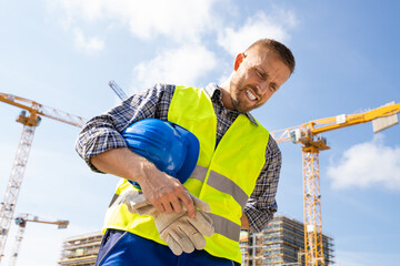 Engineer With Back Pain Injury After Accident