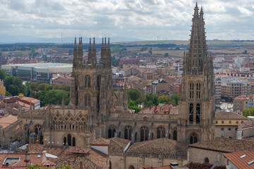 vista exterior de la hermosa catedral de Burgos en Castilla León, España