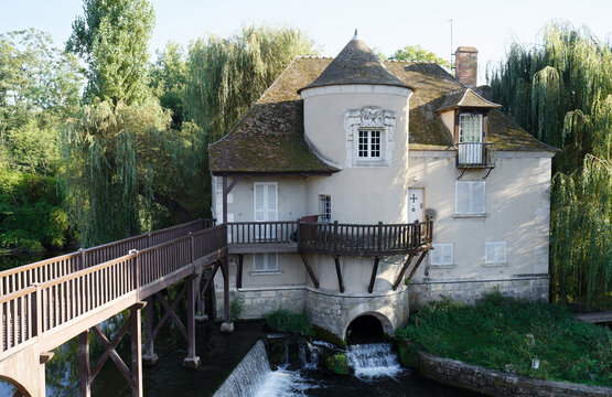 Amazing house near the small picturesque waterfall in Moret-sur-Loing. Moret-sur-Loing is a commune in Seine-et-Marne department in the Ile-de-France region.