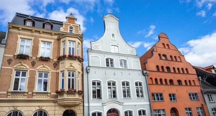 Renovierte historische Gebäude in der Altstadt von Wismar, Mecklenburg-Vorpommern, Deutschland in...