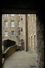 Fototapeta na wymiar Milnes Court and narrow close in Edinburgh