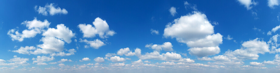 Obraz na płótnie Canvas Panorama Blue sky and white clouds. Bfluffy cloud in the blue sky background