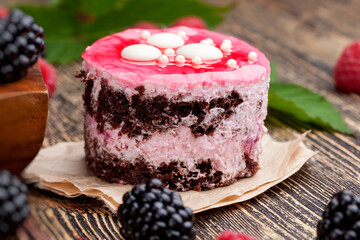puff chocolate cake with berry filling