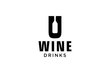 Obraz premium initial letter U with wine bottle logo design template