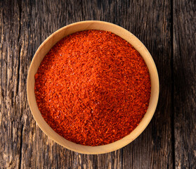 powder pepper in wood bowl