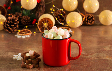 Obraz na płótnie Canvas Hot chocolate drink with marshmallow