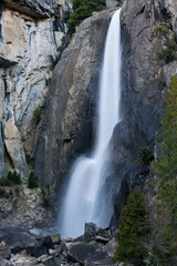 Obraz premium waterfall in yosemite