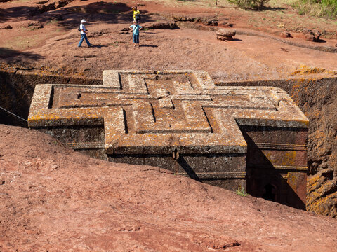 Cross shaped Bet Giyorgis church in Lalibela - top view