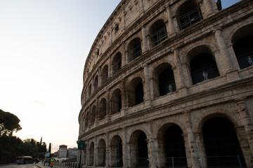 Alba al Colosseo di Roma. Anni di storia nella città eterna. Impero romano