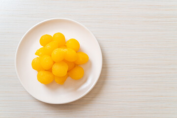  Sweet gold egg yolk drop