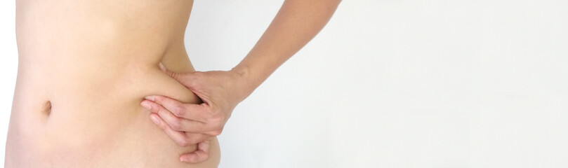 お腹のお肉が気になる女性