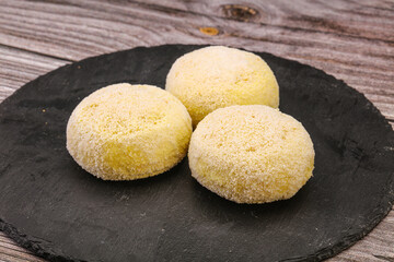 Raw potato zrazy for cooking