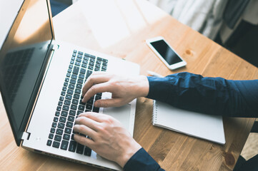 Prints on a laptop, works