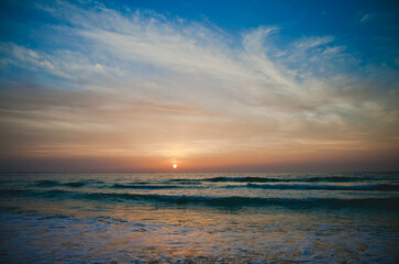 Fototapeta na wymiar Persian gulf emirates Dubai sunset.