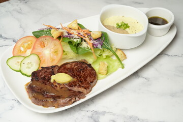 steak salad and soup