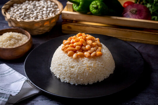 Traditional Turkish cuisine. Kuru Fasulye . Haricot Beans, rice and beans (Turkish name; pilav ustu kuru fasulye)