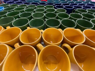 Obraz premium closeup shot of a color full coffee mugs 
