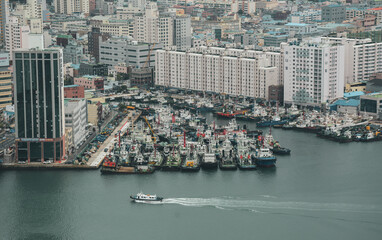 Obraz premium Aerial view of downtown on coast in Busan, S. Korea