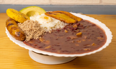 bandeja paisa