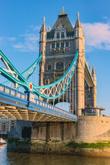 Fototapeta na wymiar Tower Bridge in London on a beautiful sunny evening