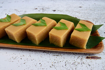 Singkong Agar Agar Kukus. Cassava steamed cake with pandan leaf
